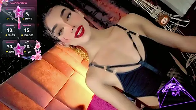 the-horus-girl online show from June 11, 6:43 am