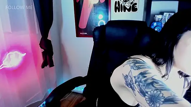 Demongirl6666 online show from April 18, 7:58 pm