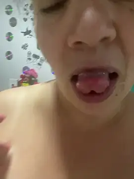 Sweeetness Milf online show from March 1, 6:29 pm