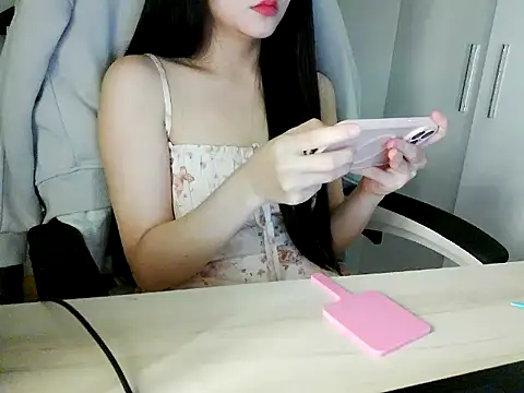 Yin-girl online show from February 6, 8:12 pm