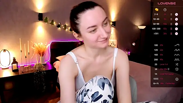 annacooleman online show from January 12, 5:56 am