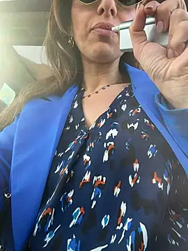 Deasquirty online show from March 11, 7:45 am