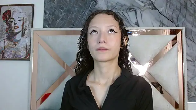 abbycutecs online show from September 9, 1:44 pm