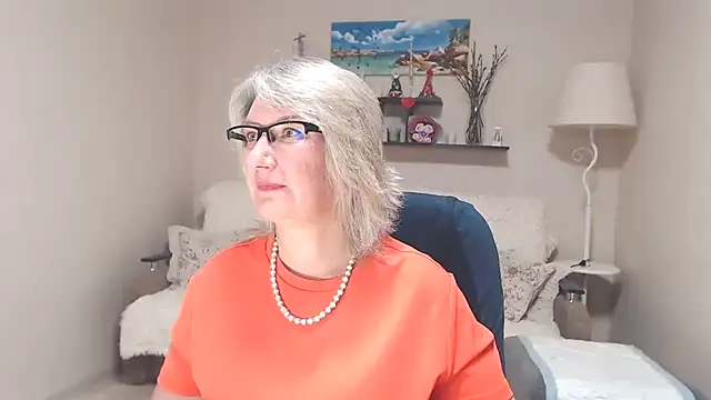 FleurMays online show from July 30, 2:29 pm