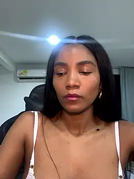 Snapshot of Jessie-pradoo chatting on December 2, 9:21 am Jessie-pradoo online show from December 2, 9:21 am