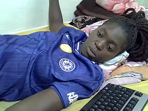 pretty tallgirl online show from June 18, 9:25 am