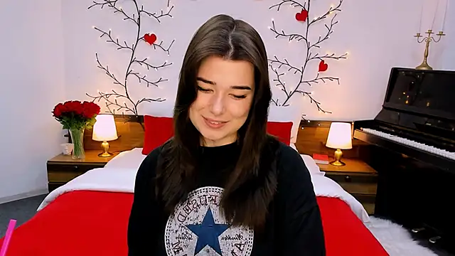  Sun Shy  online show from September 14, 9:18 am