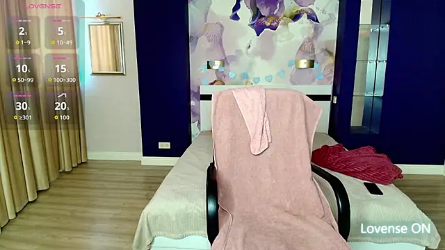 AriaGray online show from March 11, 7:01 am