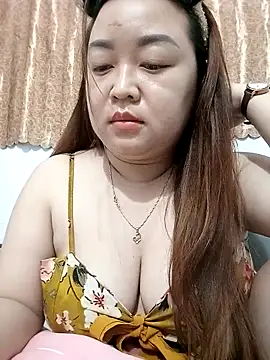 Snapshot of VyOanh2K chatting on September 14, 2:59 pm VyOanh2K online show from September 14, 2:59 pm