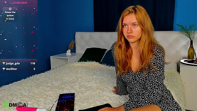 Snapshot of Eva__Lewis chatting on September 28, 12:39 am Eva Lewis online show from September 28, 12:39 am