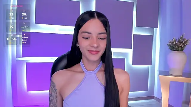 Snapshot of HannahJamesX chatting on September 26, 7:55 pm HannahJamesX online show from September 26, 7:55 pm