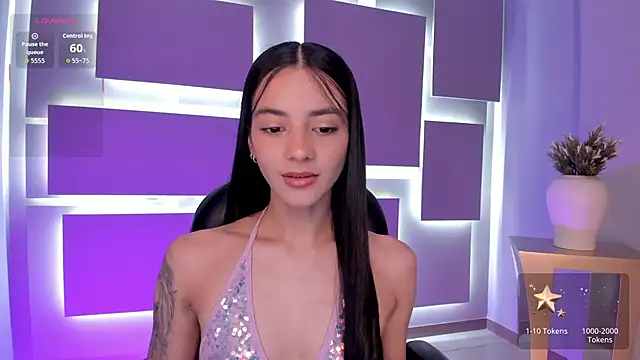 Snapshot of HannahJamesX chatting on September 25, 7:45 pm HannahJamesX online show from September 25, 7:45 pm