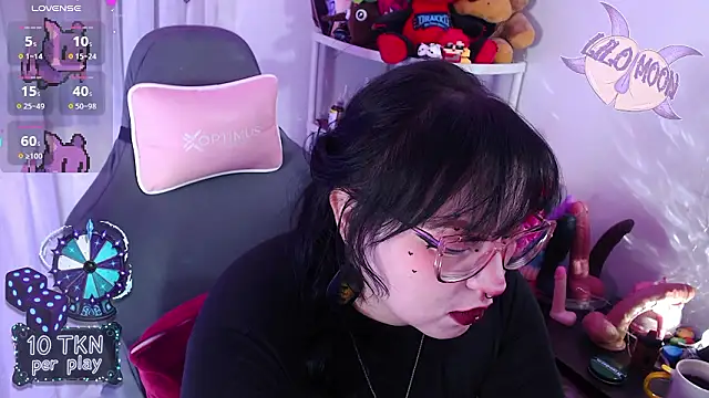 LiloMoon69 online show from January 17, 12:12 pm