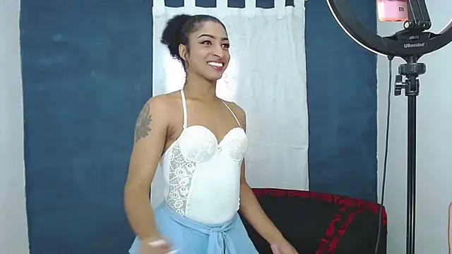 BLACK MOON TS online show from September 12, 5:53 pm