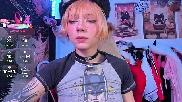 Alicedangerrr online show from July 20, 11:49 pm
