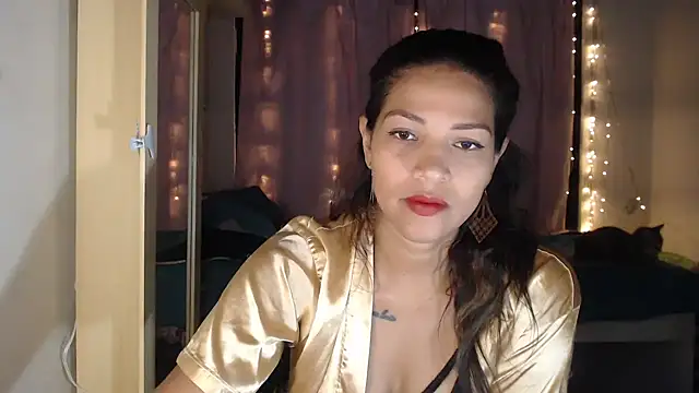 Snapshot of makennaa_ chatting on September 18, 10:36 am makennaa online show from September 18, 10:36 am
