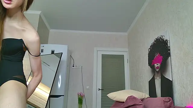 Skinny Sex Sissy online show from January 13, 11:14 am