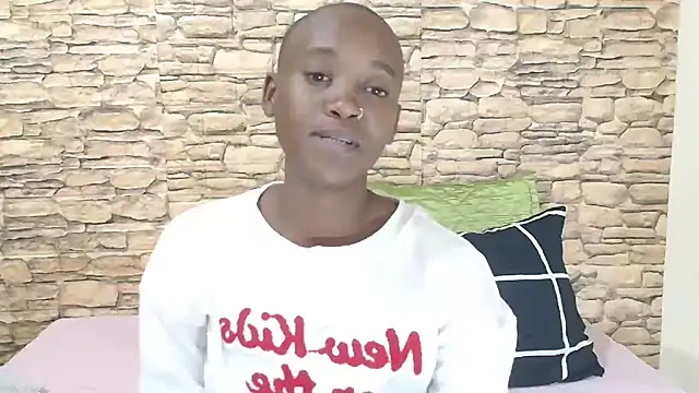 EbonyOlive69 online show from June 12, 5:21 pm