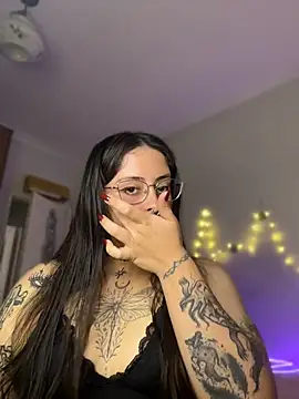 Mizztikaa online show from April 14, 5:35 pm