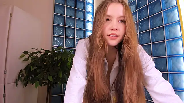 Snapshot of MaryannSoftt chatting on October 12, 3:36 pm MaryannSoftt online show from October 12, 3:36 pm