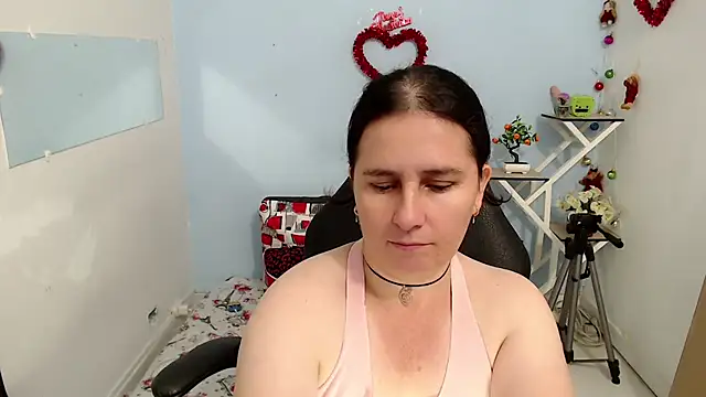 victoria jones online show from November 25, 3:58 pm