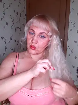 IsabellaBoni online show from November 28, 7:11 am