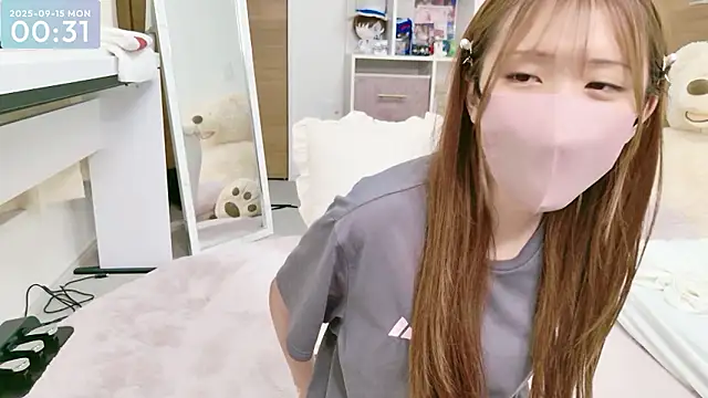 Snapshot of -SHINON- chatting on September 14, 3:32 pm -SHINON- online show from September 14, 3:32 pm