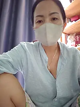 Baby-sexytits18 online show from October 4, 2:28 am