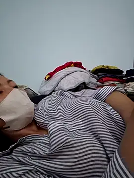 Baby-sexytits18 online show from October 7, 3:55 am