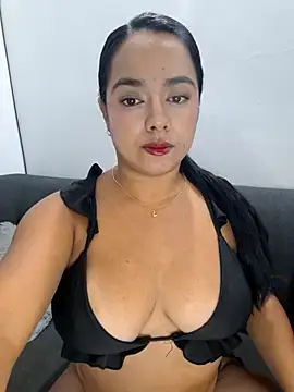 Snapshot of Marianarousse chatting on October 9, 3:54 am Marianarousse online show from October 9, 3:54 am