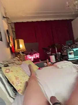 FoxyandTed online show from December 19, 5:16 pm