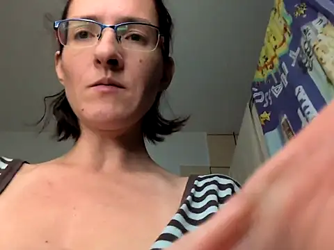 Snapshot of Milky_hairy_mommy chatting on September 17, 8:18 pm Milky hairy mommy online show from September 17, 8:18 pm