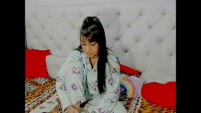 Snapshot of Scarlet_Sensual30 chatting on September 26, 1:53 pm Scarlet Sensual30 online show from September 26, 1:53 pm