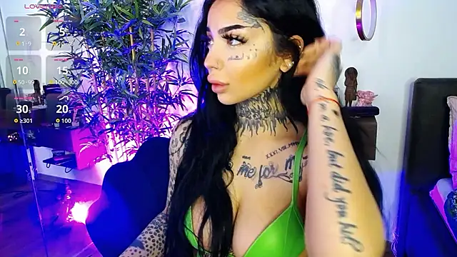 CreamyInkky  online show from March 6, 6:19 am