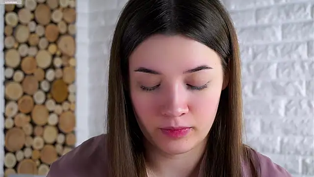 LowOncoming online show from January 19, 1:46 am