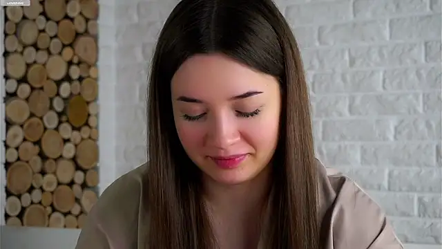 LowOncoming online show from February 19, 2:22 am