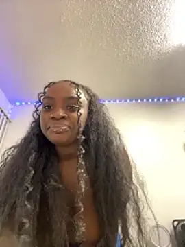 LillShayy online show from January 11, 1:21 am