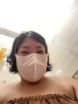 Hachi Sweetbabie  online show from July 10, 2:17 pm