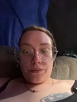 Lalalynn online show from June 20, 4:27 am