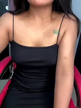 LeisyXO online show from October 27, 8:36 pm