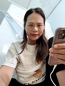 Baby-ladyass20 online show from December 2, 4:03 am