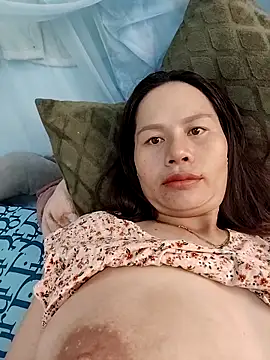 Snapshot of Baby-ladyass20 chatting on October 21, 3:43 am Baby-ladyass20 online show from October 21, 3:43 am