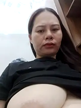 Baby-ladyass20 online show from May 27, 1:57 am