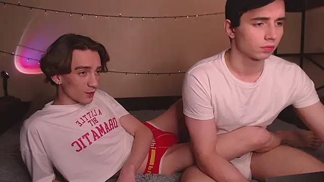 EliotMarks online show from November 26, 7:26 pm