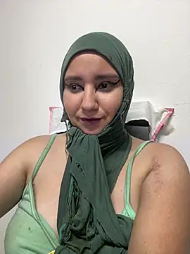 hannahayat online show from July 26, 11:01 pm
