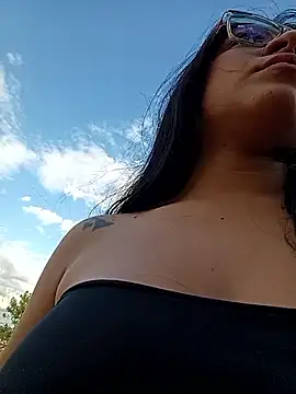 -VICKKY online show from November 25, 9:26 pm