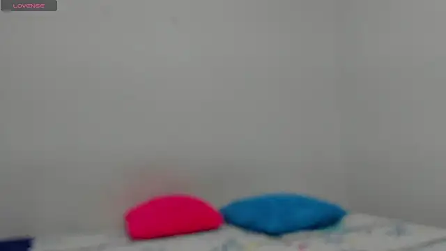 sofiaparker8 online show from November 4, 10:59 pm