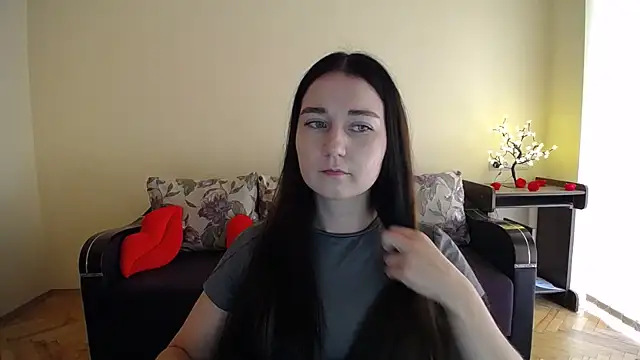 Pretty shy online show from July 6, 8:41 am