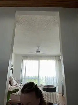 isisxoxx online show from September 9, 10:09 pm