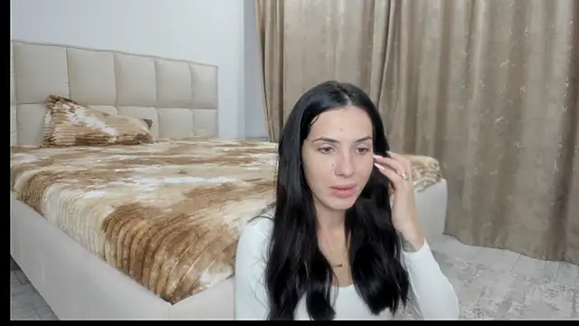 Snapshot of Emmapmg chatting on October 18, 5:04 pm Emmapmg online show from October 18, 5:04 pm